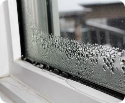 The glass fogs up